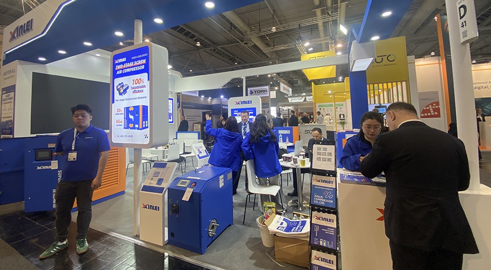 RISHENG watches the HANNOVER MESSE exhibition RISHENG watches the HANNOVER MESSE exhibition